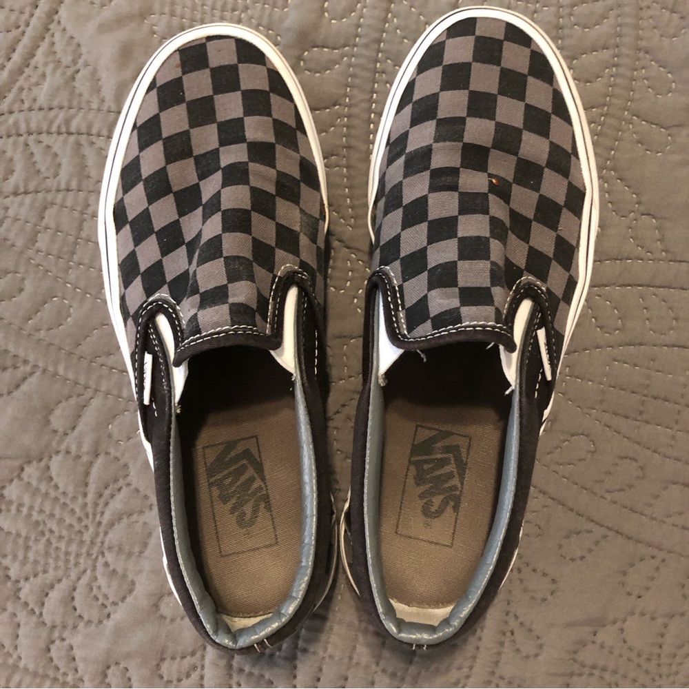 Vans® ✌︎︎ OG Checkerboard Slip-On™ Skate Sneaker ✌︎︎ Black Pewter ✌︎︎ 7 M 8.5 W